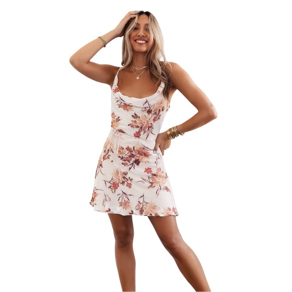 Hello Molly Down Time Dress in Baby Pink Floral Sz M - Picture 2 of 7